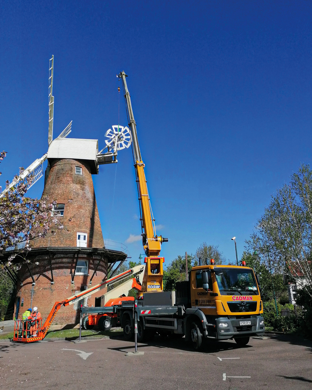 Windmill Restoration for Suffolk Millwright | News | Cadman Cranes